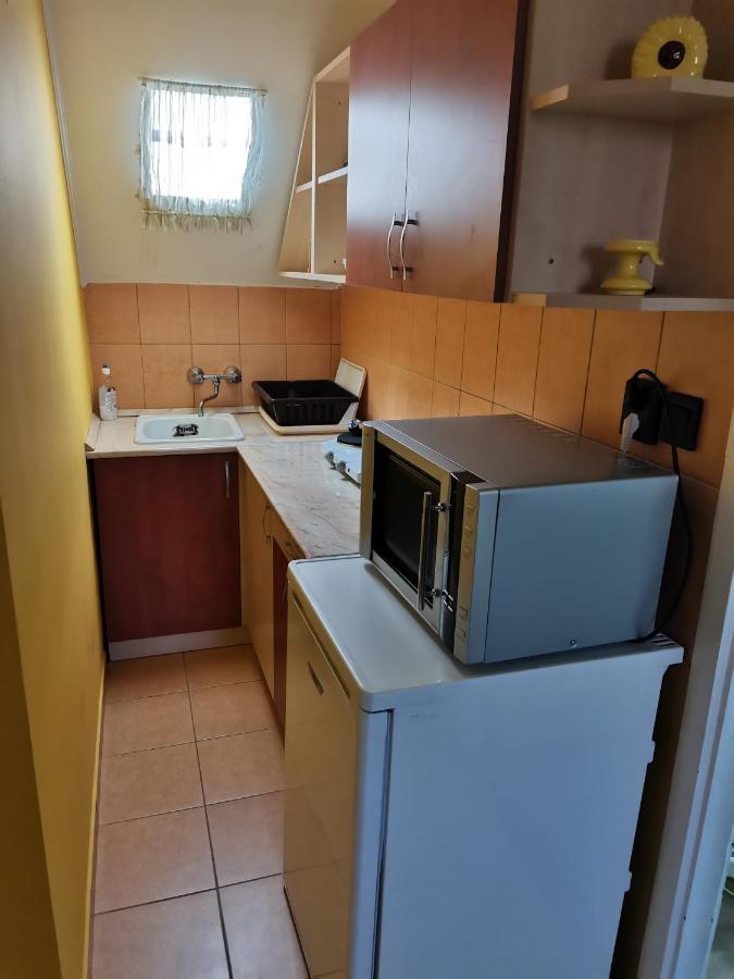 Roland Apartman Leilighet Balatonlelle Eksteriør bilde