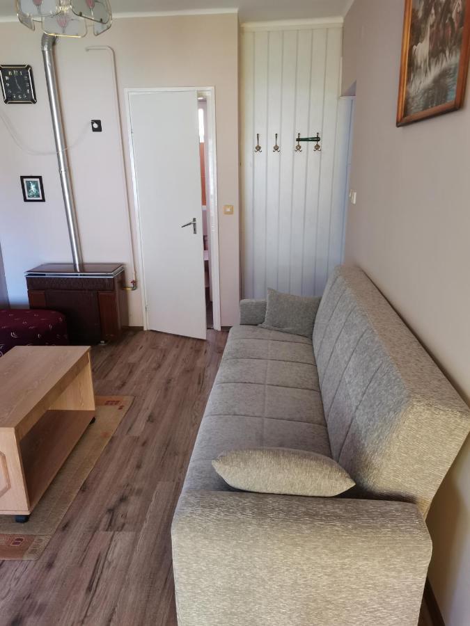 Roland Apartman Leilighet Balatonlelle Eksteriør bilde
